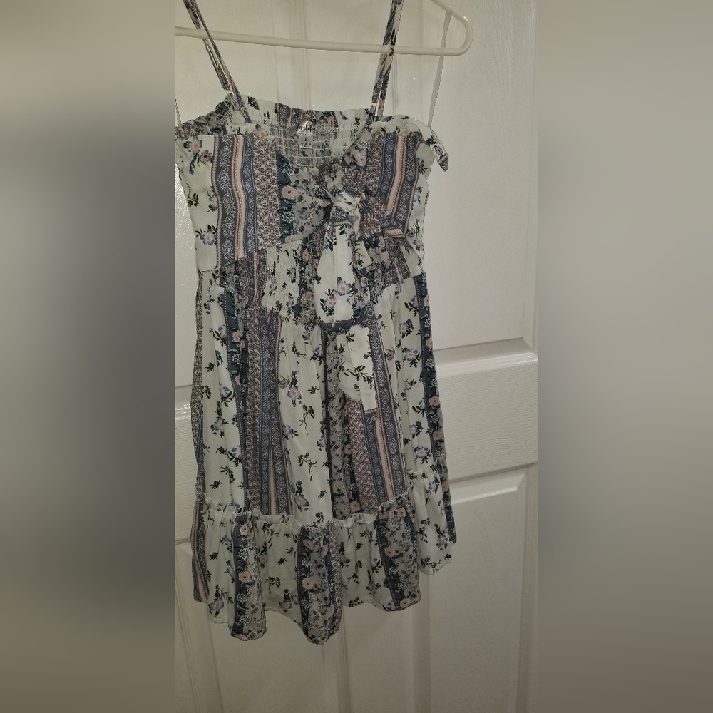Baby doll dress floral with Bow on front